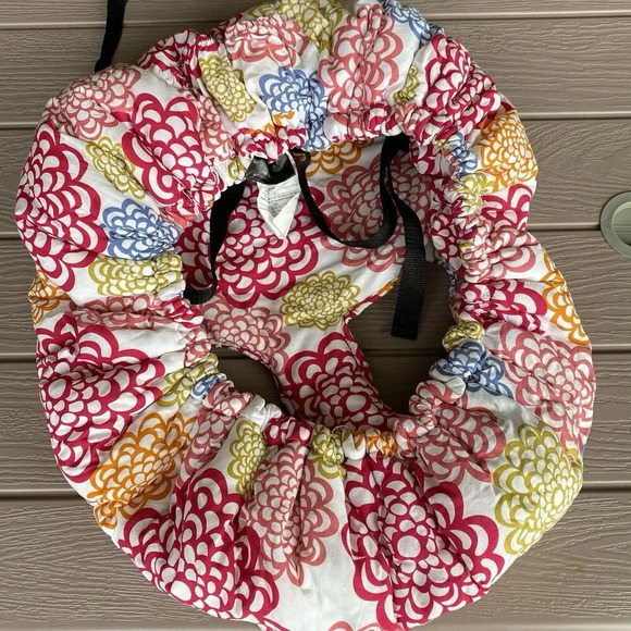 Itzy Ritzy Fresh Blooms Shopping Cart/ High Chair Cover Floral Colors NO STAINS - Picture 4 of 5